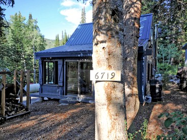 Gorgeous Cabin Rental in the Peaceful Pine Woodlands of Brighton, Utah - Brighton, Utah - glamping.directory
