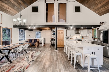 Stunning Secluded Cabin in Black Hawk, Colorado - Black Hawk, Colorado - glamping.directory