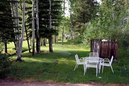 Rustic Cabin Rental with Mountain Views Located in the Gorgeous Gunnison National Forest, Colorado - Ohio City, Colorado - glamping.directory
