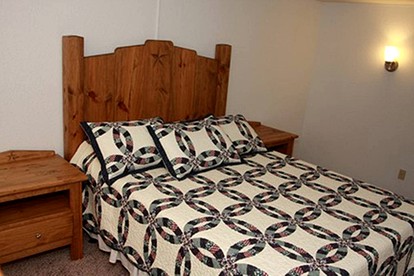 Secluded Mountain Cabin in the Quiet Woodlands near Douglas, Wyoming - Douglas, Wyoming - glamping.directory