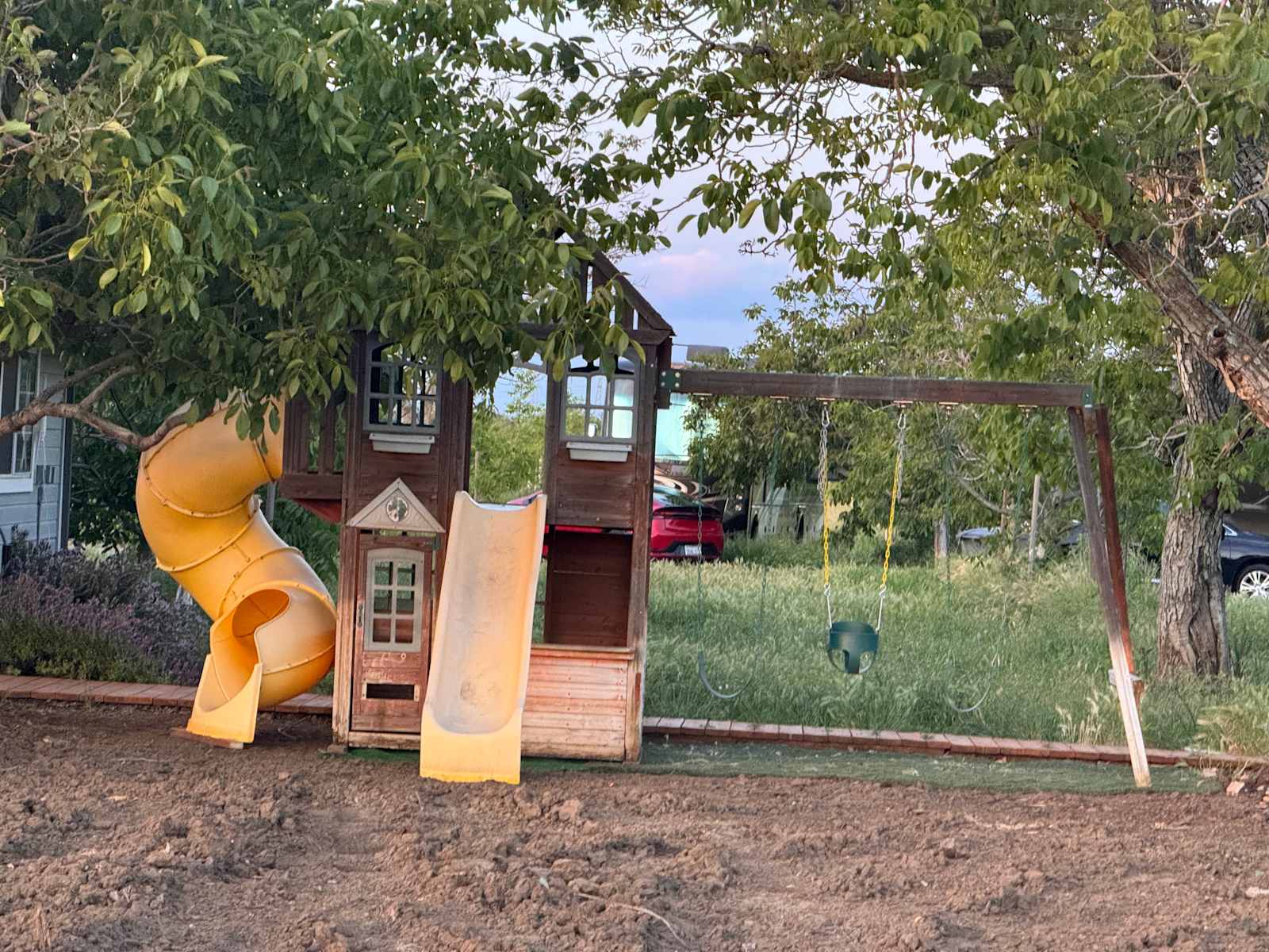 Peaceful Walnut Ranch - Winters, California - glamping.directory