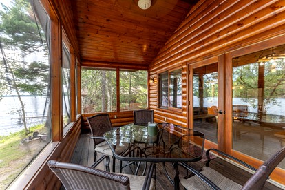 Lakeside Cabin Rental for Unforgettable Family Glamping Escapes to Ely, Minnesota - Ely, Minnesota - glamping.directory