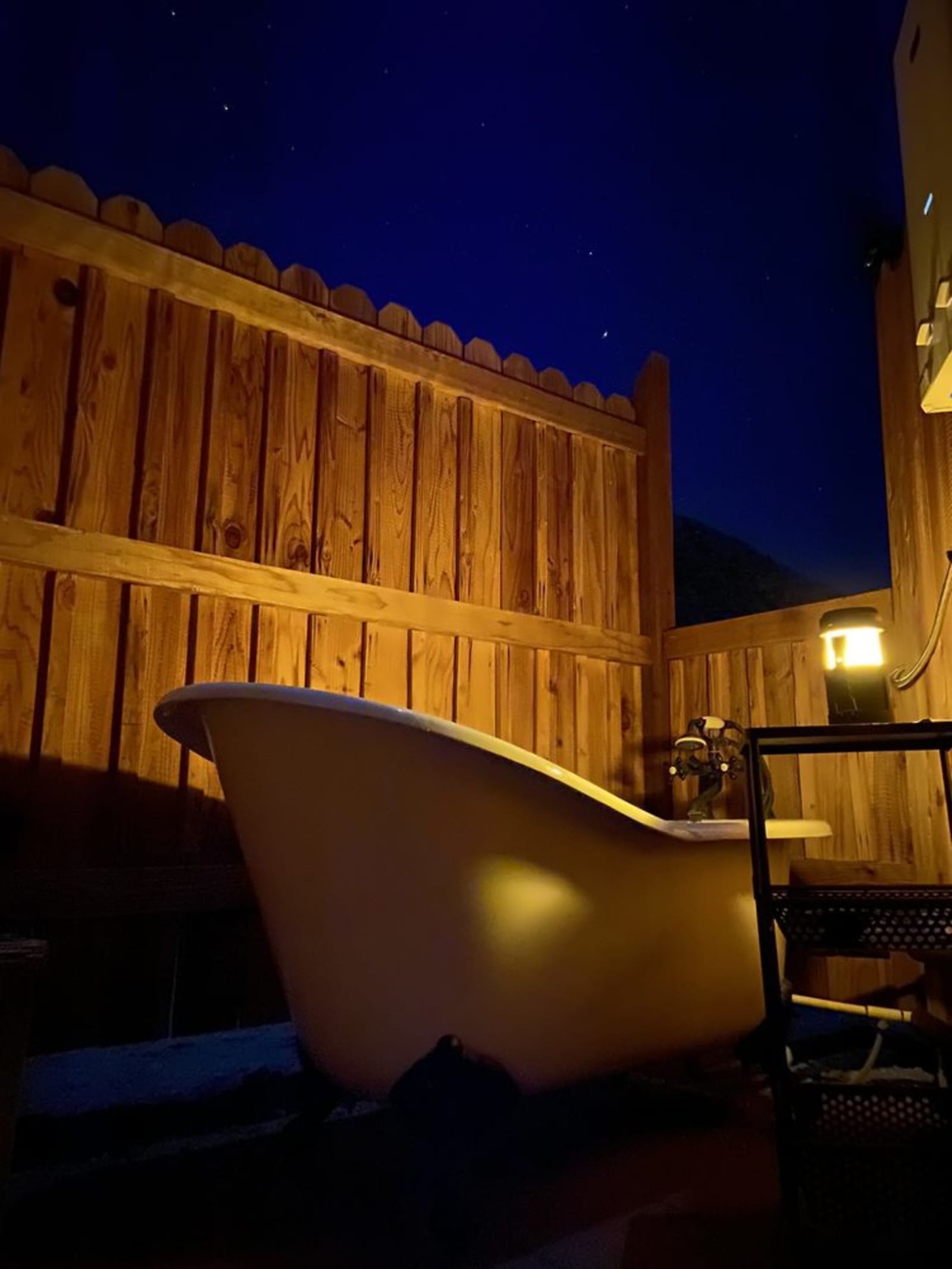 Hidden Passage Guest Ranch - Morongo Valley, California - glamping.directory