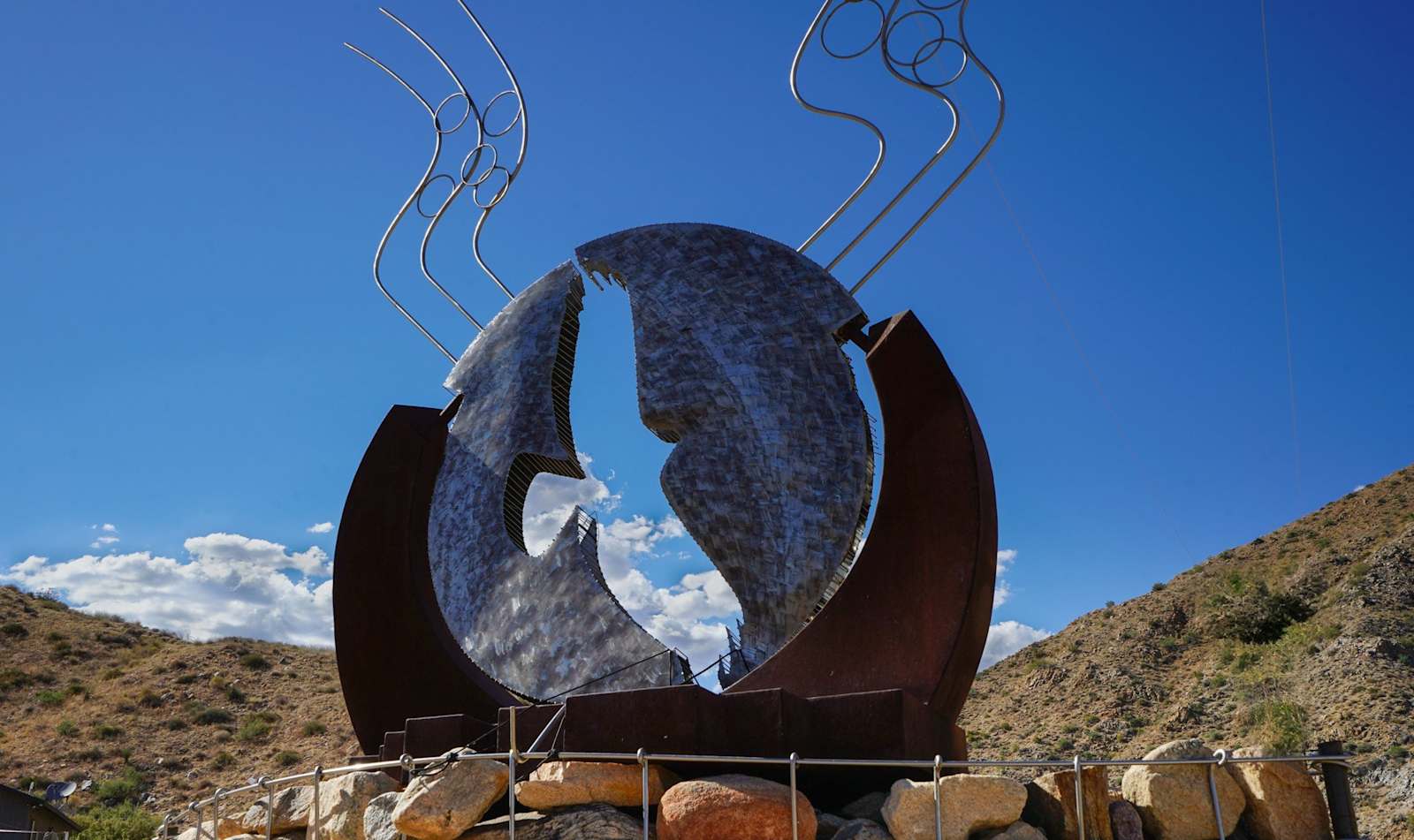Hidden Passage Guest Ranch - Morongo Valley, California - glamping.directory