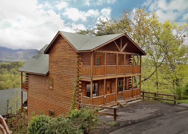 Dog-Friendly Log Cabin Rental with a Private Hot Tub near Sevierville, Tennessee - glamping.directory