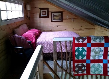 Cozy Rustic and Family-Friendly Glamping Cabin in East Texas - Hughes Springs, Texas - glamping.directory