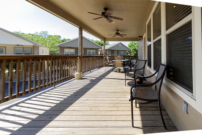 Texas Hill Country Glamping Stay with Direct River Access - Canyon Lake, Texas - glamping.directory