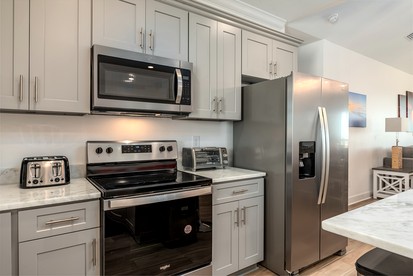Awesome Oceanfront Beach House with Fantastic Sights in Dauphin Island, Alabama - Dauphin Island, Alabama - glamping.directory