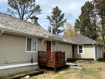 Charming Black Hills Vacation Rental for a South Dakota Getaway - glamping.directory