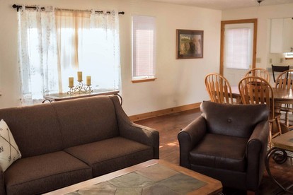 Charming Black Hills Vacation Rental for a South Dakota Getaway - Custer, South Dakota - glamping.directory