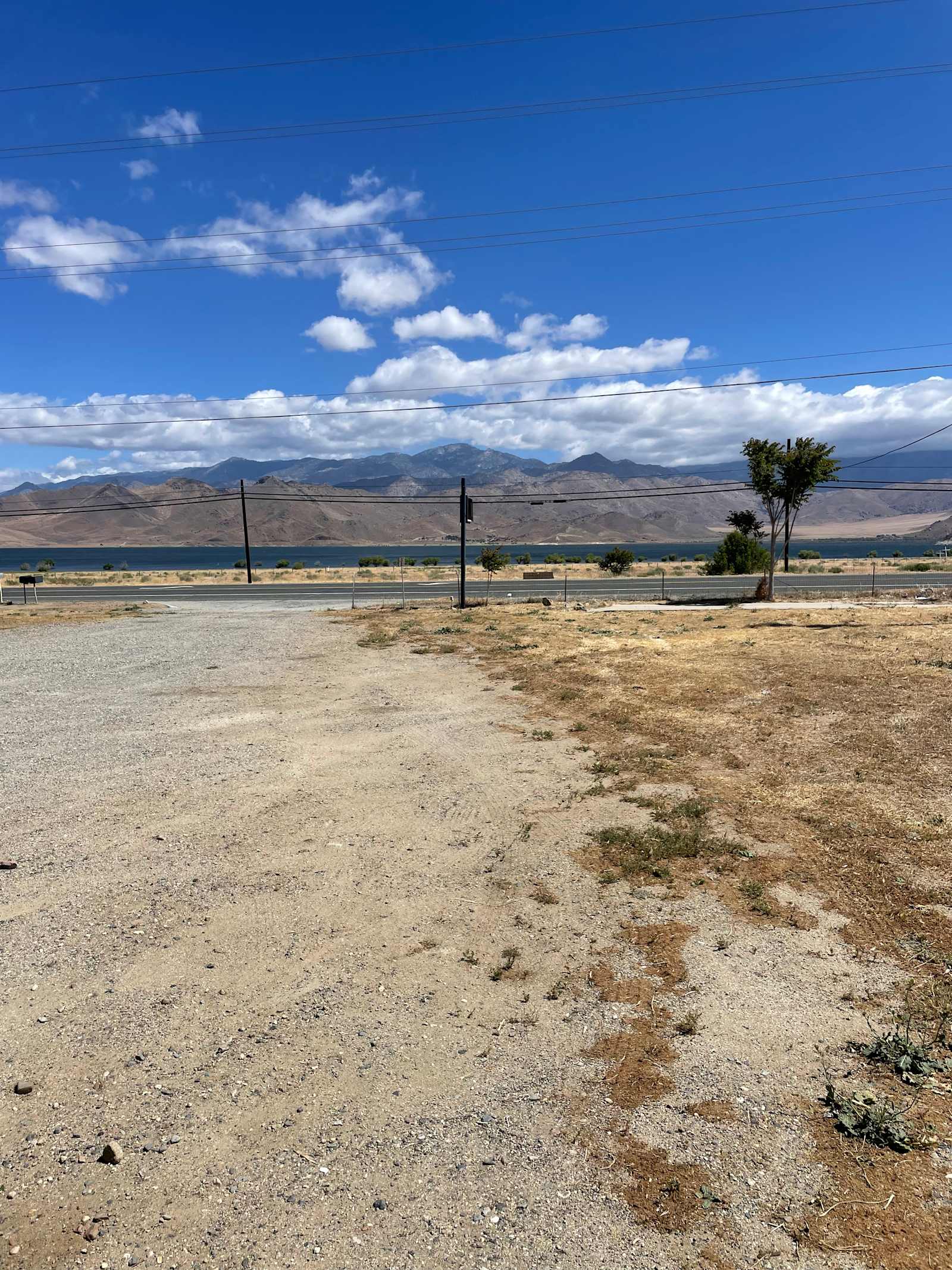 Isabella Camping - Mountain Mesa, California - glamping.directory
