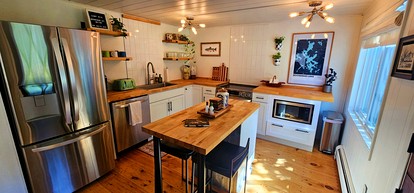 Charming Pet-Friendly Cabin with ATV & Snowmobile Access near Greenville, Maine - Greenville Junction, Maine - glamping.directory