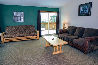 Cozy Cabin with Hot-tub in Estes Park, Colorado - Estes Park, Colorado - glamping.directory