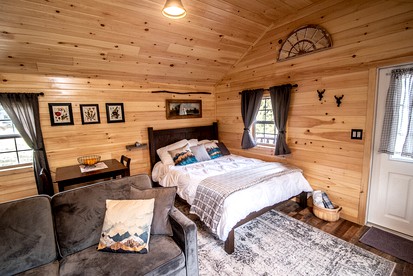 Off-Grid Ringtown Accommodation Ideal for Weekend Getaways in Pennsylvania - Ringtown, Pennsylvania - glamping.directory
