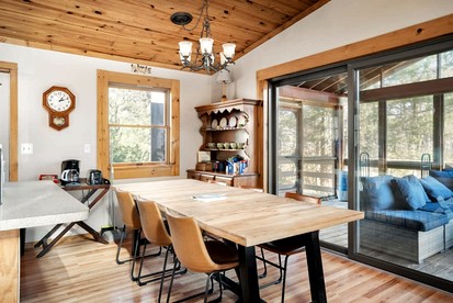 Mountain River Cabin with Hot Tub, Fire Pit and Kayaks for Your Fun Family Getaway in the Mountains of Great Cacapon, WV - Great Cacapon, West Virginia - glamping.directory