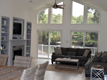 Spacious Family Vacation Rental on the Water in Bracey, Virginia - Bracey, Virginia - glamping.directory