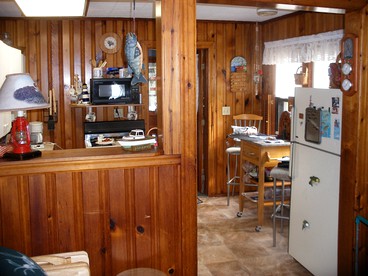 Rustic Lakefront Cottage Rental for Four on Randall Lake, Michigan - Coldwater, Michigan - glamping.directory