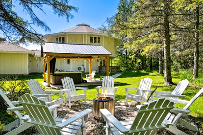 Design Cabin with Jacuzzi and Porch in Sister Bay, Wisconsin -  Sister Bay, Wisconsin - glamping.directory
