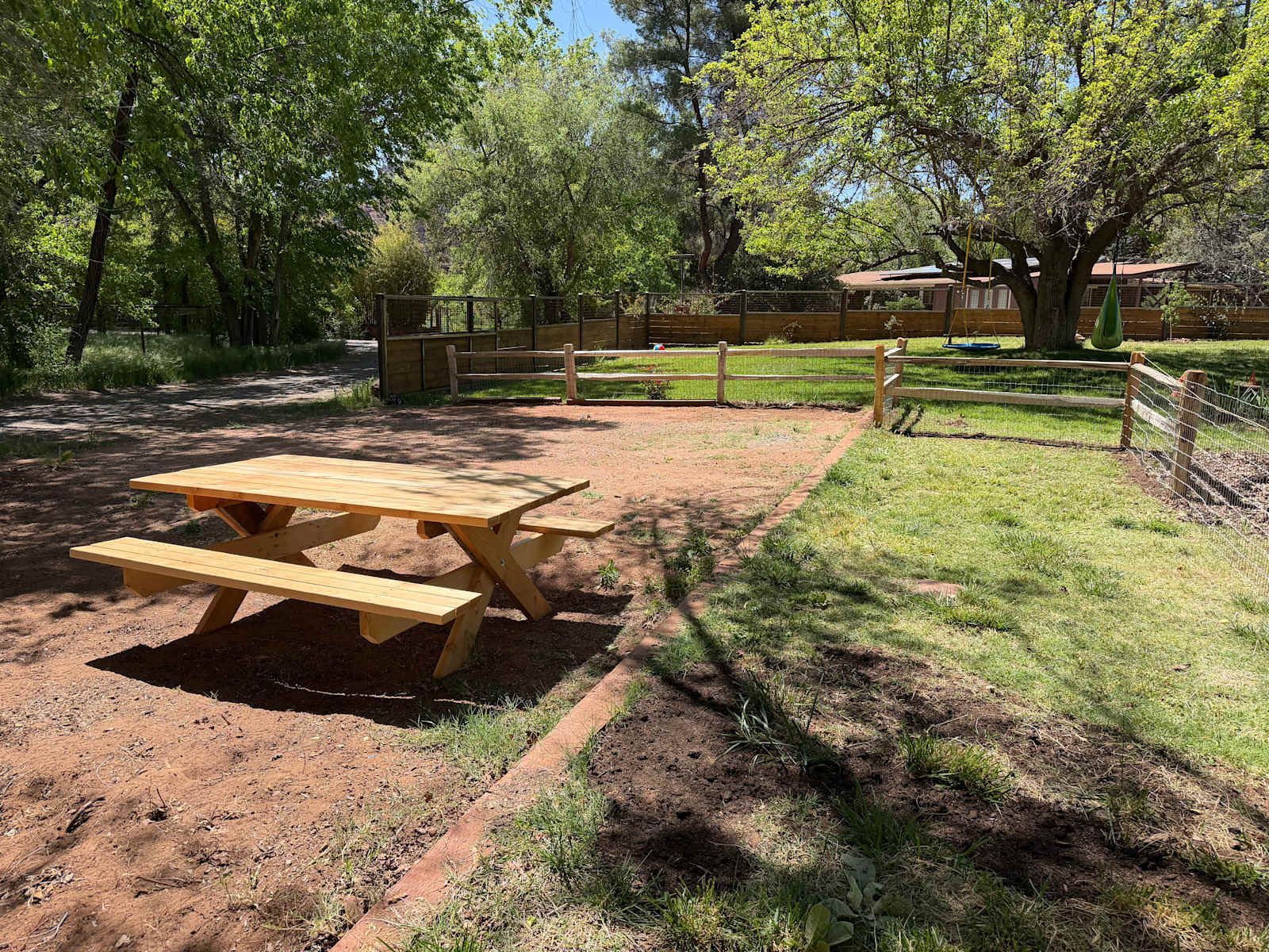 Quiet Homestead - glamping.directory
