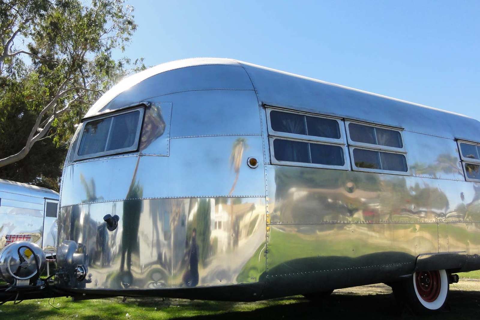 Shadow Hills RV Resort - Indio, California - glamping.directory