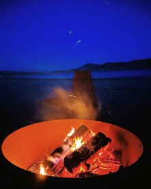 Gorgeous Tiny House on Yuba Lake for a Unforgettable Glamping Getaway in Utah - Levan, Utah - glamping.directory
