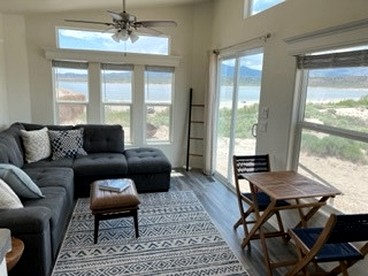 Gorgeous Tiny House on Yuba Lake for a Unforgettable Glamping Getaway in Utah - Levan, Utah - glamping.directory