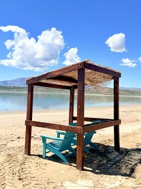 Gorgeous Tiny House on Yuba Lake for a Unforgettable Glamping Getaway in Utah - Levan, Utah - glamping.directory