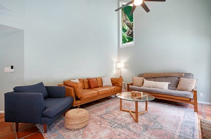 Serene Vacation Home with Screened Pool & River Access Near Beaches, Dining & Shopping in Jupiter, Florida - Jupiter, Florida - glamping.directory