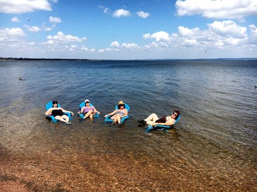 Unwind at Lake Buchanan: Charming Cabin, Panoramic Views, Outdoor Activities & Vineyards in Texas - Buchanan Dam , Texas - glamping.directory