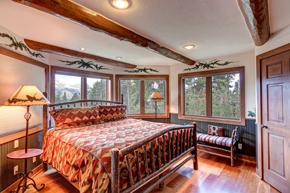 Breathtaking Mountain Vacation Rental with Hot Tub in Breckenridge, Colorado - Breckenridge, Colorado - glamping.directory