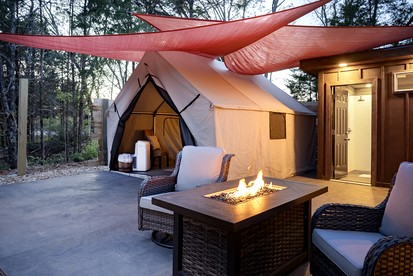 Romantic Safari Tent Hideaway Surrounded by Majestic Mountains near the Sparkling Lake in Branson Missouri - glamping.directory