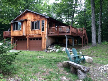 Mountain Cabin Rental with Modern Amenities in Lake Placid, New York - glamping.directory