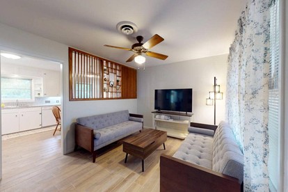Remodeled Mid-Century Home Near Downtown & Hwy 6 in College Station, Texas - glamping.directory