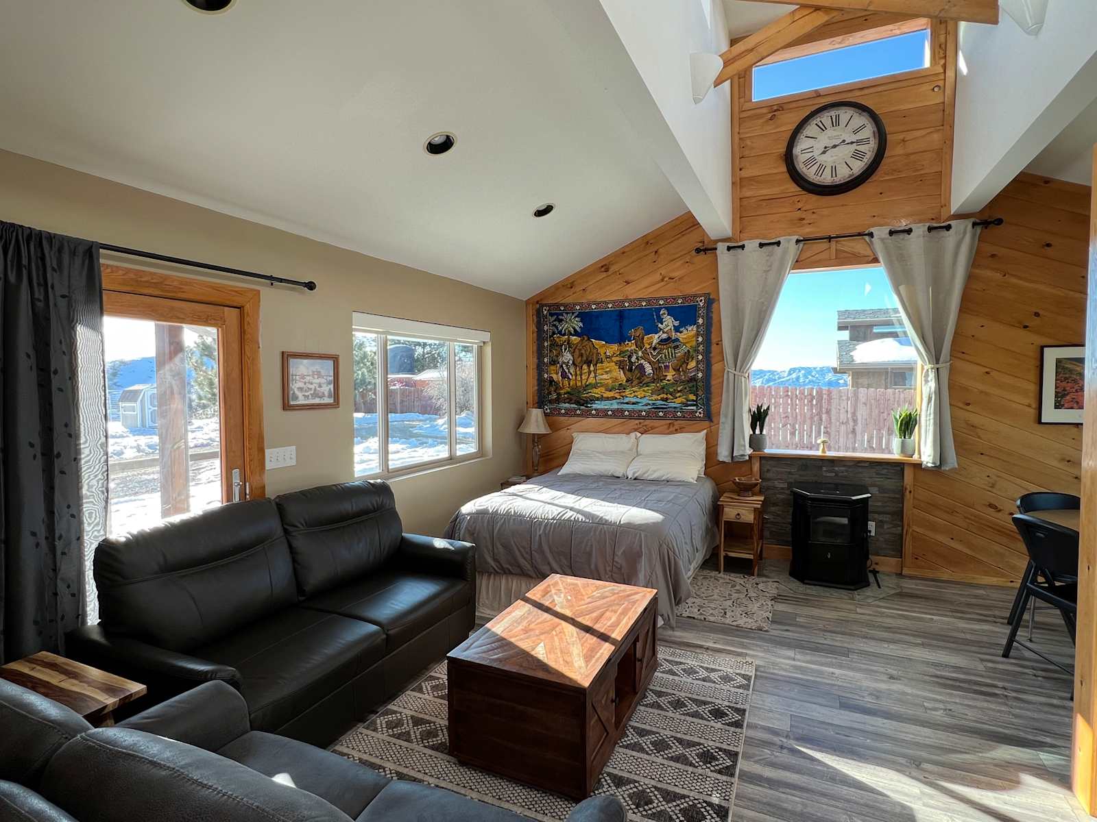 Lone Juniper Ranch - California - glamping.directory