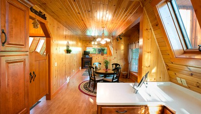 Romantic Forest Cabin with Amazing Private Deck and Spa in Ohio - Sugarcreek, Ohio - glamping.directory