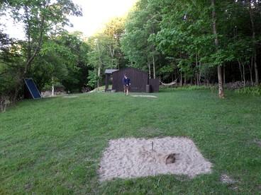 Cozy Family-Friendly Cabin Rental at Bed and Breakfast in Jeffersonville, New York - Jeffersonville, New York - glamping.directory