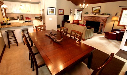 Pet-Friendly Cabin Rental for Glamping in Northern California - Guerneville, California - glamping.directory