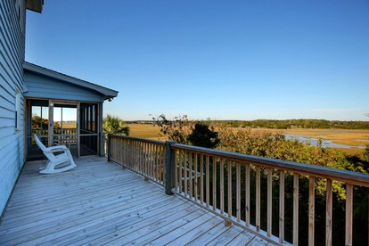Cottages in North Carolina | Family-Friendly Cottage Rental, Holden Beach - Holden Beach, North Carolina - glamping.directory