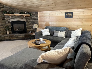 Amazing Spacious Barn near Yellowstone National Park, Idaho - Island Park, Idaho - glamping.directory