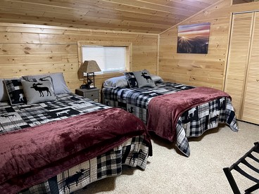 Amazing Spacious Barn near Yellowstone National Park, Idaho - Island Park, Idaho - glamping.directory