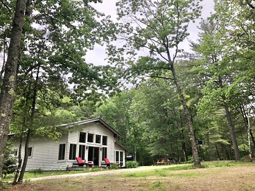 Pet-friendly Riverfront Cottage Amazing to Immerse into the Wildlife in Hiram, Maine - glamping.directory