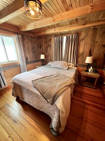 Pet-friendly Riverfront Cottage Amazing to Immerse into the Wildlife in Hiram, Maine - Hiram, Maine - glamping.directory