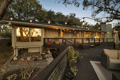 Fascinating Lakefront Vacation Rental with Fireplace in Austin, Texas - glamping.directory