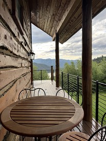 Mountain Cabin with Lake Views and Hot Tub Near Palisades Reservoir, Idaho - Irwin, Idaho - glamping.directory