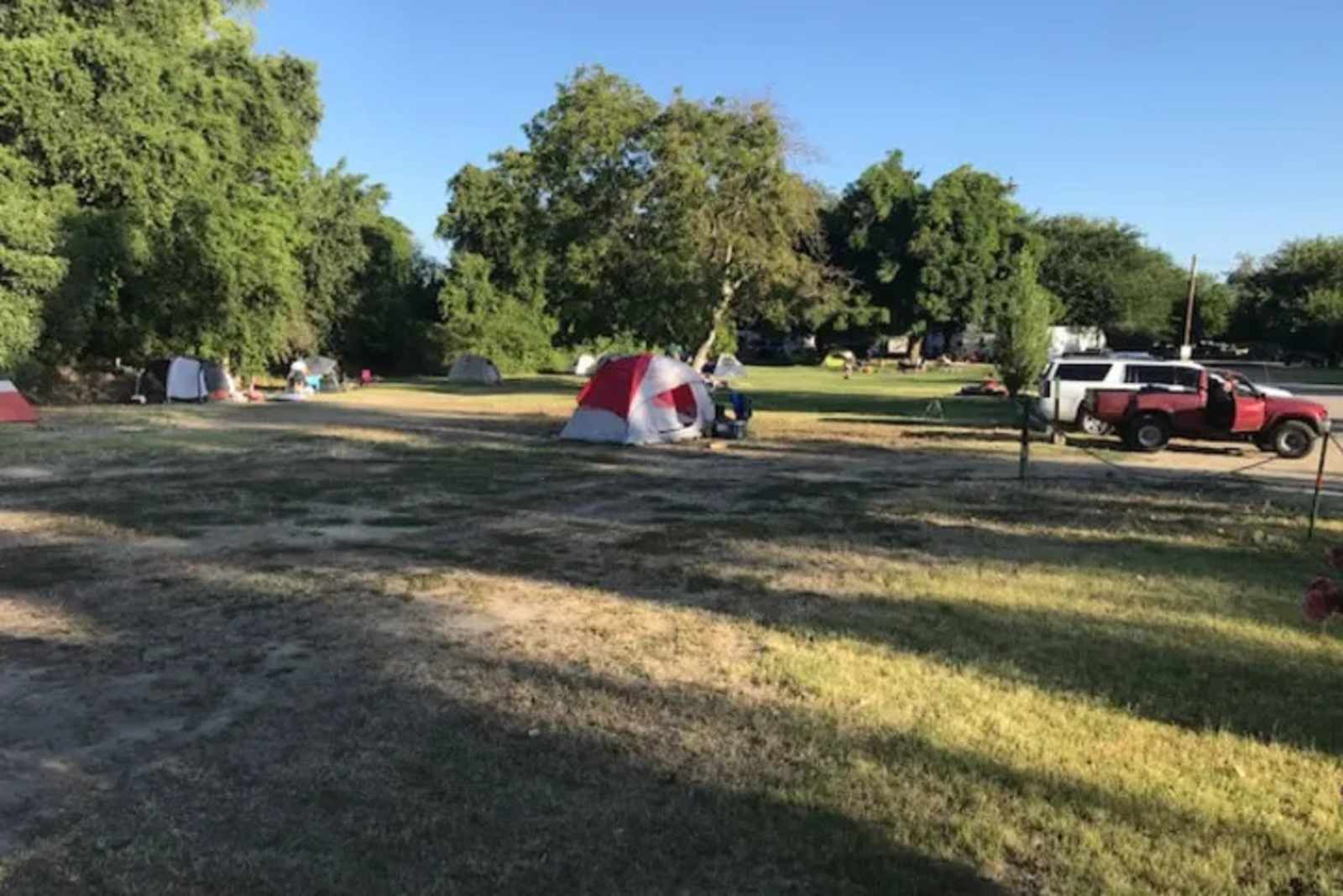 Lovey's Landing on the Sac River! - Meridian, California - glamping.directory