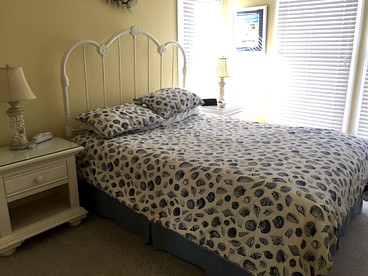 Luxury Vacation Rental with Outdoor Pool and Gorgeous Ocean Views in Holden Beach, North Carolina - Holden Beach, North Carolina - glamping.directory