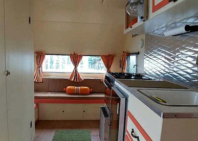 Beach Campervan Rental in Encinitas, California - Encinitas, California - glamping.directory