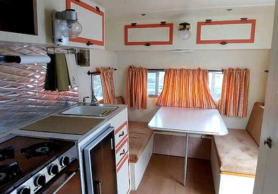 Beach Campervan Rental in Encinitas, California - Encinitas, California - glamping.directory
