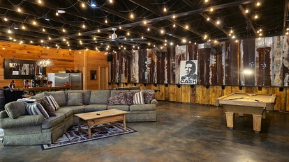 Lovely Copperhill Cabin Rental for a Tennessee Vacation - glamping.directory