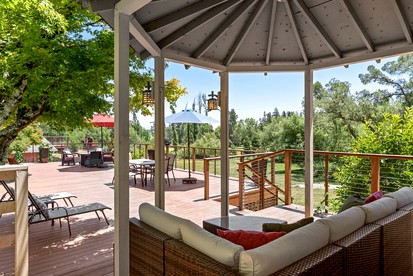 Breathtaking Villa with Sauna and Heated Pool in Sebastopol, California - Sebastopol, California - glamping.directory